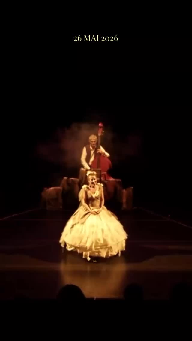 ✨ MADAME PAULE : MISE À NU·E – DERNIÈRE DATE AVANT AVIGNON ! ✨
📅 Mardi 26 mai 2026 – 20h30
📍 La Comédie de Libourne
Découvrez ou redécouvrez l’univers unique de Madame Paule avant son grand départ pour Avignon 2026 ! 🎭
À travers chansons, éclats de rire et moments d’émotion, nos personnages vous emmènent dans une aventure poétique, drôle et profondément humaine. Une dernière chance de les voir en scène avant leur tournée estivale !
Avec @samanthagrassian, @lerems971, @clementine.g_clarinette, @christophe_jodet
🎟️ Réservez vos places : https://comedie-libourne.fr/evenements/madamepaule/?occurrence=2026-05-26
#MadamePaule #Libourne #OffAvignon2026 #SpectacleÀVoir #DernièreDate