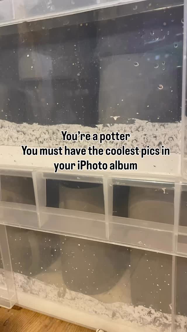 Loving this template courtesy of @jpconnelly - thought I’d treat you to the worst of my photos xxx #jenmakespots #bristolpotter #pottersofinstagram #handthrownpottery