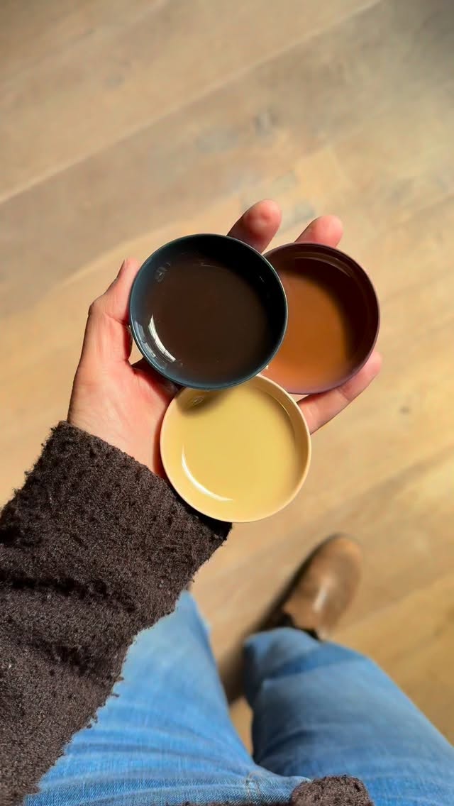 Custom collections start with these color references. Each one is a combination I want to remember, one I can later make in any shape. I have been building this library for years. Tell me the vibe you want and I will make it for you. DM me if you are interested in bespoke tableware 🔥