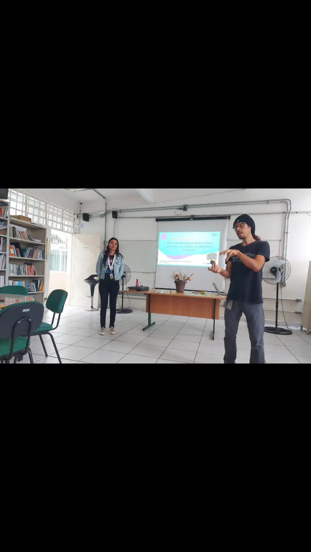 Oficina temática
Robótica
Área: Ciências da Natureza
19/05