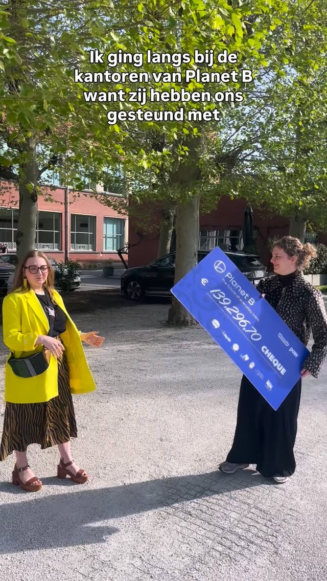 Dankzij @planetb.care zal het hier heel proper zijn in ons centrum! We kregen een mooi pakket met producten van @wondr.care, Brauzz en Klaaar π€
Een mooie donatie dat ons een heel eind vooruit helpt!