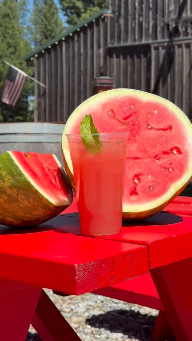 🍉 NEW for Memorial Day Weekend 🍋
Fresh Watermelon Mint Lemonade is here… and it tastes like summer ☀️🌿
Made fresh and perfect for a warm day at the ranch 🍉
Come hang out with us this weekend for live music, vendors, the petting zoo, cold drinks, good food, and good times at the barn 🍻
MEMORIAL DAY WEEKEND HOURS:
Saturday: 10–7
Sunday: 10–5
Monday: 10–5
See you at the ranch 🌲🍎 #AppleHill #PineOMineRanch #MemorialDayWeekend #WatermelonSeason #FarmFun LiveMusic FamilyFun LemonadeSeason