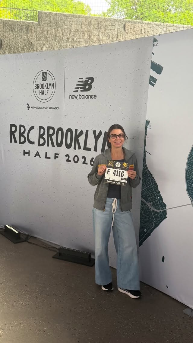 Super proud of my RBC Brooklyn half marathon finish. I wasn't expecting such a strong race. In fact I was really worried. I felt under trained and crazy worried about the heat. So I did my best to set myself up for success. This was the first time ever running with a race strategy, first time ever fueling for a half, and first time running in a race of this magnitude (30,000 other people). It was intense. The energy was contagious, a fierce field of serious runners. No walkers, no breaks, everyone was on the entire race. What a day. Thank you #rbcbrooklynhalf for a well organized incredible race.
Summer/fall race schedule is slowly coming together let's see what happens 🌟 fingers crossed for another ultra in the fall!
Now we go back to work 🏃♀️
Special thanks to @kayakuma99 for the 📸 and the amazing support 💕
#run #runfar #runner