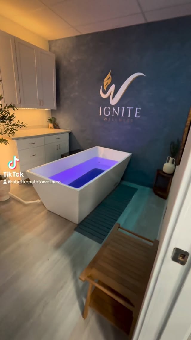 90 minutes of giving back to your body 🔥❄️🧘♀️
The Multi Suite Experience at @ignitewellnessclub is the ultimate whole body reset featuring:
✨ Cold Plunge
✨ Sauna
✨ Red Light Therapy
✨ Compression Therapy
The Ignite Whole Body Protocol is designed for recovery, relaxation, stress relief, and cognitive focus using science backed wellness therapies that help your body feel and perform its best.
Honestly one of the best ways to recharge both physically and mentally 🙌
📍 Located next to @uncagedfitnessma inside the @savoy.wellness.center
And right now, for a limited time, first time sessions are only $60 (regularly $75) ⏳
#IgniteWellness #RecoveryMode #WellnessJourney #abetterpathtowellness #wellness