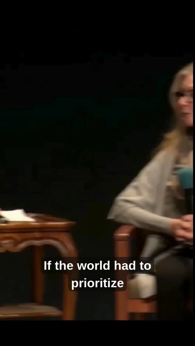 If we had to choose the most important species to protect…it might just be us.
During their MPSF Q&A, Frans Lanting & Christine Eckstrom reminded our subscribers that real change comes from people who think long-term, act with purpose, and care beyond themselves.
Progress doesn’t happen by accident. It happens when we support the people doing the work.