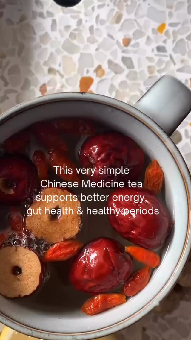 This is a really easy Chinese medicine tea to have on the regular in the mornings.
Together in Chinese Medicine these herbs nourish Blood, Yin and Qi and have so many different functions for women’s health such as promoting a healthy cycle, nourishing postpartum and supporting the Kidneys and Liver contributing to hormone balance and regulating blood sugar levels.
This TCM herbal tea recipe supports digestion and low energy through building Qi (energy in your body). Not to mention this tea is absolutely packed full of vitamins, minerals and anti-inflammatory properties.
✔️These herbs are in so many common Chinese Medicine formulas. Online consults for personalised formula prescriptions available Australia wide.
✔️Comment ONLINE and I’ll send you the details
- - — — —
Glow Acupuncture & Chinese Medicine, 106 Canterbury Rd, Middle Park 3206