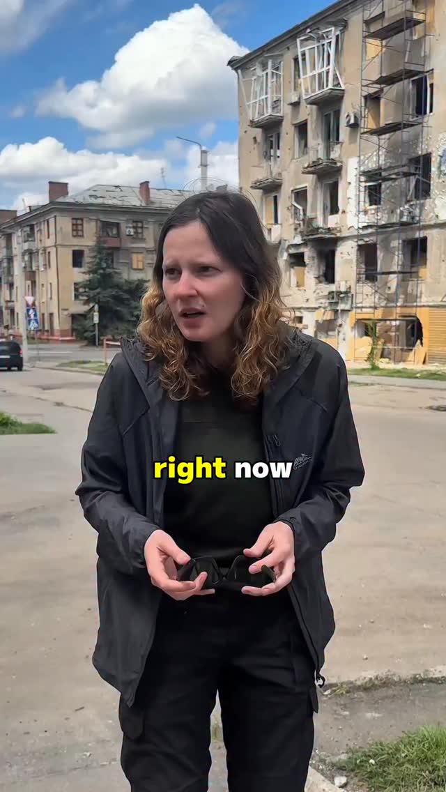 Kramatorsk has been our home for the last 4 years. Sadly, the distances to our evacuees reduce more and more and evacuation requests sometimes come from within our own neighborhood.
🎥: @fasolricarda
#Kramatorsk #Donbas #Evacuations
