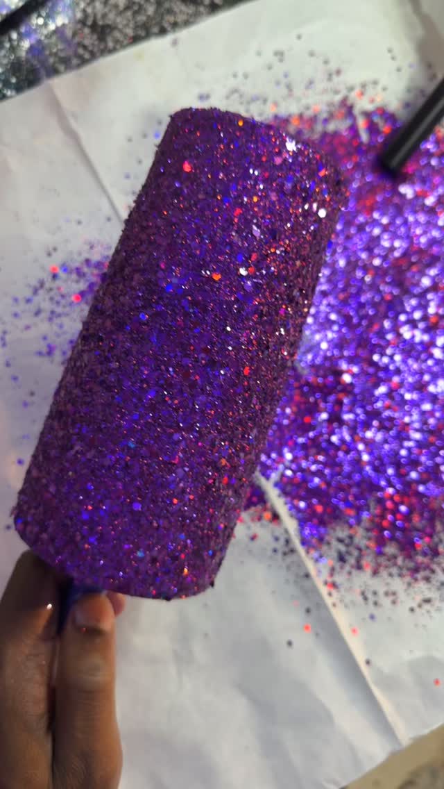 Let’s glitter up a 20 oz tumbler for a customer .
Glitter : Purple Rain from @hesthatflyyguyydesignz
Shop for glitters or products at www.hesthatflyyguyydesignz.com
#glitters #crafter #giftshop #glittertumblers #custommade