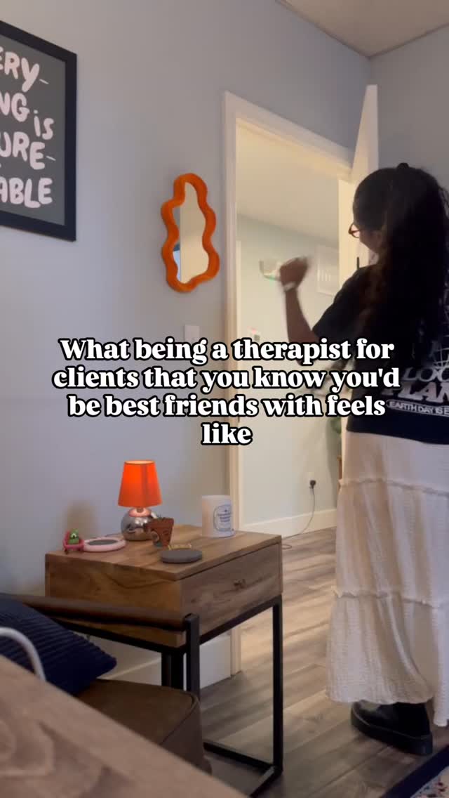 POV: trying to stay professional while thinking
“wait… we would absolutely be besties in another universe” 😭
Therapists are human too.
Sometimes our clients are hilarious, insightful, creative, and deeply relatable.
The connection is real and that safe connection is often what helps healing happen. 🤍
(But yes… boundaries (& HIPAA) still exist 😂)