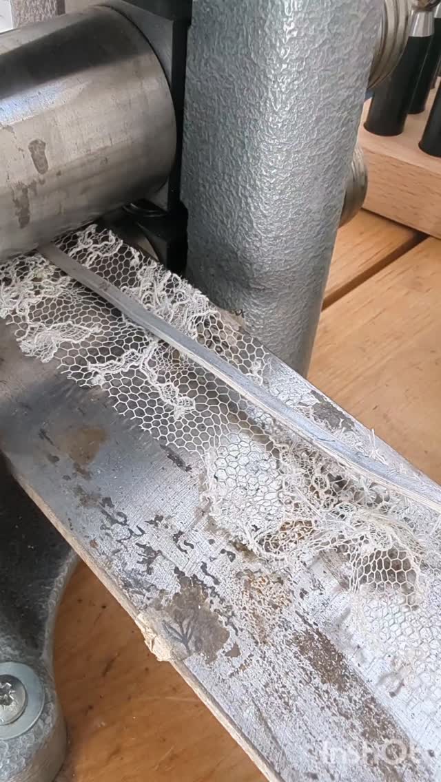 The beauty about handmade jewellery is that it can be anything you want it to be and totally unique!! So unique it can have your wedding dress on it!!!
This commission is an absolutely gorgeous recreation of the "Flora" sea glass and diamond ring, using the customers own lace from her wedding dress. I just love the way the lace has made a honeycomb pattern on one side and a "smash" texture on the other from the crushing of the glass beads.
This coupled with a stunning piece of strong aqua Saltburn sea glass, this ring is something special and totally unique to the customer. In celebration of a milestone wedding anniversary. Congratulations.
#handmadejewellery #seaglassandgoldjewellery #seaglassring #oneofakindjewellery @bettybart19