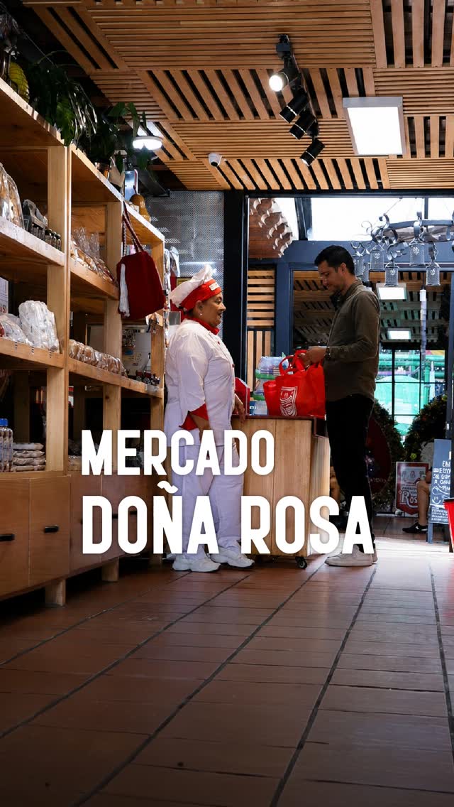 La auténtica Antioquia está más cerca de lo que piensas. 🌄🍽️
En el Mercado Doña Rosa encuentras todo lo que amas: chorizos, chicharrón, arepas y mucho más. ¡Y para llevar un pedazo de Colombia a casa, tenemos los suvenires perfectos! 🎁
👉 Visita nuestro mercado y llévate lo mejor de nuestra tierra.