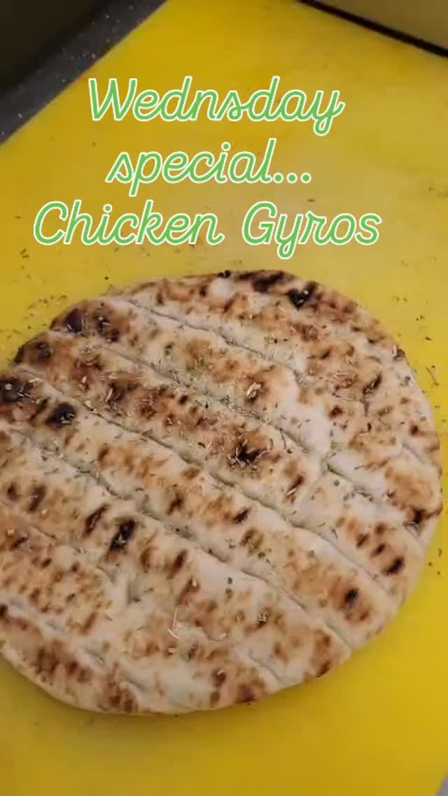 Every Wednesday we have our popular chicken Gyros #suportlocal #chickengyros #familybakery #indepentantbakery #freshsandwiches