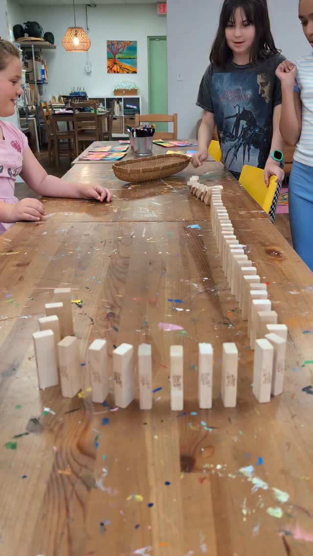 Goodbye May! We had such a beautiful month full of art & play.
We can't wait for summer camps starting next week 🌞🎨