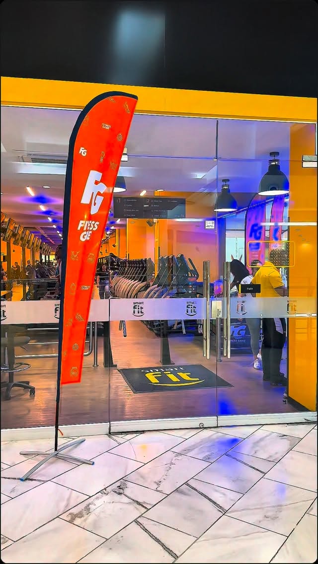 🔥 ¡Así arrancó el primer día del 8.º aniversario de Fitness Game en Smart Fit Albrook Mall!
Entrenamientos intensos junto a @deleonpersonaltrainer , retos, energía al máximo, degustaciones, premios y muchísimos shakers repartidos entre todos los asistentes 💪🔥
Gracias a todas las personas que llegaron a entrenar, participar y vivir esta experiencia con nosotros. Esto apenas comienza 👀⚡️
📍 Próximas paradas desde las 6pm:
• Hoy 28 de mayo – Smart Fit Costa Verde
• 29 de mayo – Smart Fit Megamall
No importa si entrenas en Smart Fit o no… ¡todos son bienvenidos! 💥 #FitnessGame #ModoParty #SmartFit #EntrenaEnModoParty #FitnessGamePTY