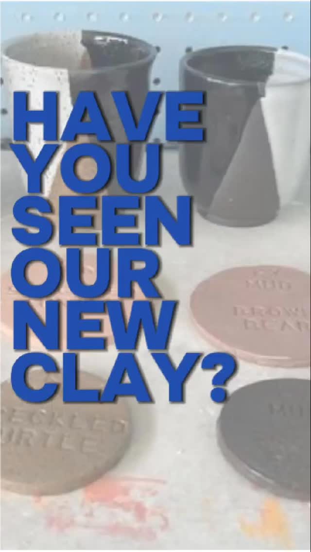 Studio members + new @kentuckymudworks clay = immediate strong opinions šš
Within about five minutes we had:
⢠favorites chosen
⢠and approximately 47 mentions of āDark Starā
ā¢āTHIS ONE IS LIKE BUTTER.ā
Pottery people really do turn into food critics the second new clay shows up š
Now everybodyās making test tiles, ornaments, and whatever else they can think of to see how these clay bodies fire š„
Honestly⦠this mightāve turned into a full-on popularity contest.