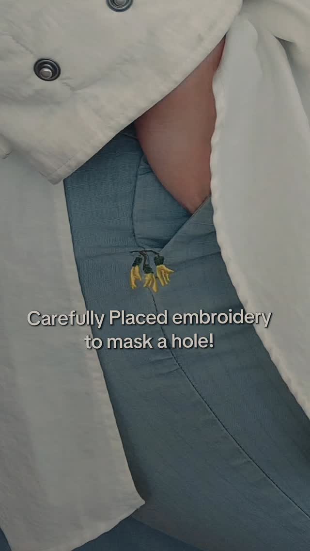 Hole in your pants? No problem! Design Drawn by @eric.criemil.art
#sewingstudio #embriodery #repairs #clothingrepair