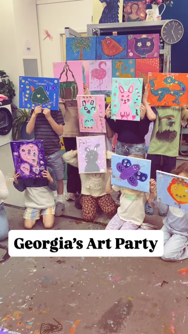 Lovely Georgia’s 7th Art Party, Thankyou so much. A great group lots of creative fun.
.
https://www.paintyourworld.com.au/artparty
.
#morningtonpeninsula #paintyourworld #kidsactivities #kidsevent