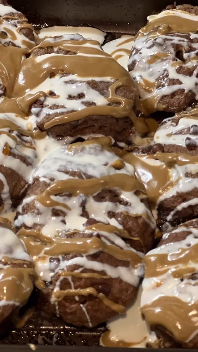 Biscuits and I are officially having a full-blown love affair right now (sorry, Dr. K! 🤫😂
).
If you missed the video, meet my Loaded Chocolate Biscuits! 🍫✨ Day one of my biscuit love affair.
Want to try these? Drop some 🍫 in the comments!