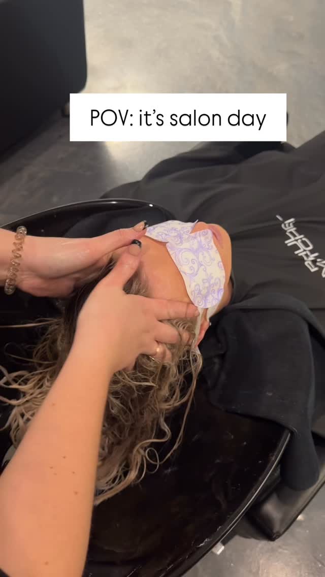 Consider this your permission to disconnect. Let us take care of the details while your color processes.
#bismarckhairdistrict #bismarckhair #bismarckhairstylist #bismarckhairsalon