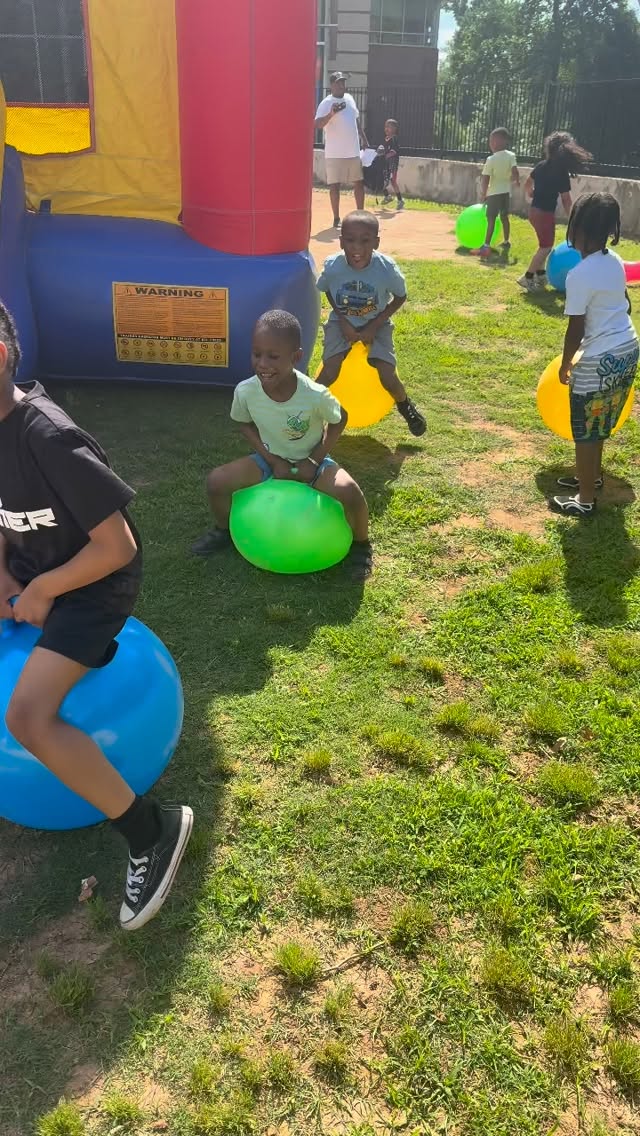 Field Day 2026 was a blast! ☀️🏃🏾♂️🎉
Thank you to our staff and families who helped make the day possible, especially @foodonthestovedc for lunch on the grill and Ms. Wilson for organizing a day full of fun for our Kings.