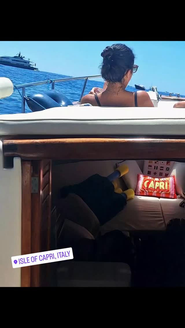 #capri #solbevi_official #summer2026 #sealife #boattour