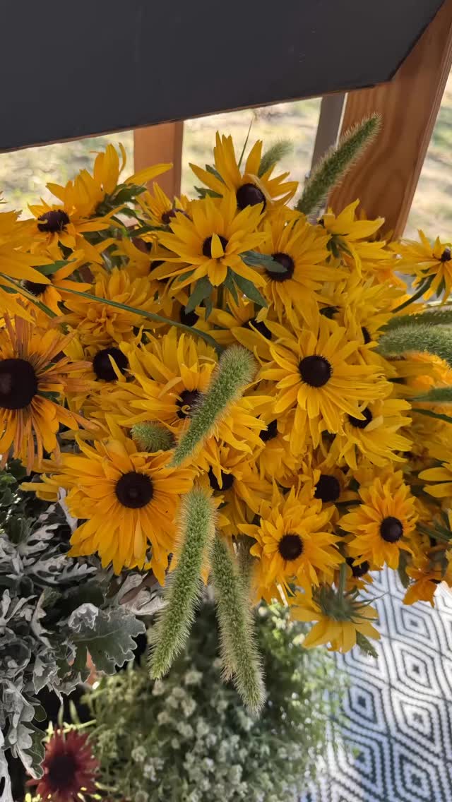 Join us 6/12/26 from 5 pm -7 pm for the June Flower Bar at Fairytale Farmette. June is the month for our State Flower the Rudbeckia or Black-eyed Susan. Pair this early summer charmers with snapdragons, feverfew, Ammi and more for a sweet Springtime Mason jar. Don’t forget to pre-register for our June workshop Biennials for Spring 2027 BLOOMS! To learn about planting your own cutting garden for next year! Visit the web site for tickets.
