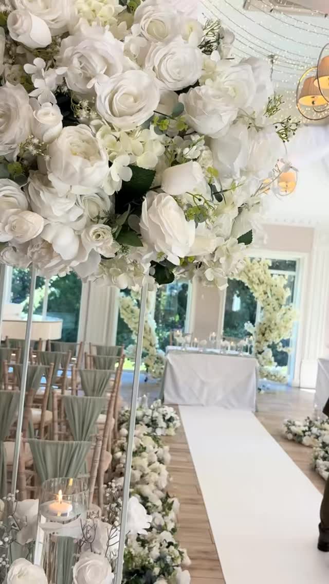 Love was truly in the details for Darren & Donna’s special day ✨🤍
From elegant floral arrangements to romantic candlelight and timeless décor, every element was designed to create a magical atmosphere filled with love, laughter, and unforgettable memories.
Thank you Darren & Donna for letting us be part of such a beautiful celebration 💍🥂
#DarrenAndDonna #WeddingDecor #WeddingInspiration #LuxuryWedding #WeddingStyling