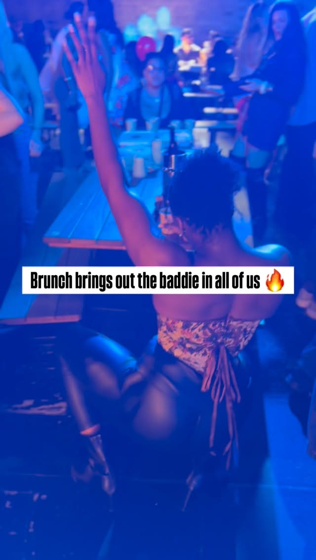 Not sure if it’s the rum punch or the jerk chicken but 🤔
Book in with us now 🎟️