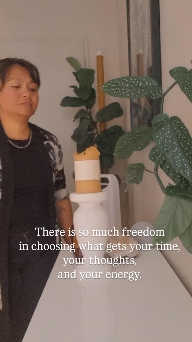 Your well-being matters too ✨️✨️✨️
After years of putting others first, holding everything together, and giving her energy everywhere else… she begins to choose herself again.
There is freedom in that.
There is liberation in protecting your peace.
There is power in deciding what receives your time, your thoughts, and your energy.
This is not selfish.
This is coming home to yourself.
#wellbeing #perimenopause #nervoussystemsupport #womenintransition #miabellenz