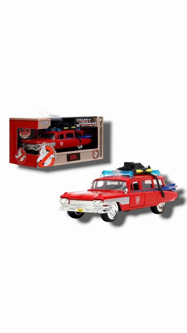 🚨👻 ¡Cuando los Autobots se unen a los Cazafantasmas, nacen piezas épicas como esta! 👻🚨
El legendario ECTO-1 llega en una increíble edición crossover de Transformers x Ghostbusters, fabricada por Jada Toys en metal die-cast de alta calidad. Una pieza llena de detalles, acabados premium y elementos icónicos de ambas franquicias que no puede faltar en la colección de ningún fan.
✨ Carrocería metálica (Die-Cast)
✨ Diseño oficial licenciado
✨ Detalles auténticos del ECTO-1 con insignias Autobot
✨ Escala de colección ideal para exhibición
✨ Presentación en caja de colección
🔥 Dos universos legendarios, una sola pieza para verdaderos coleccionistas.
📍Disponible en Artefacto
💬 Escríbenos y asegura el tuyo antes de que desaparezca… ¡como un fantasma!
#Ghostbusters #Transformers #Ecto1 #artefactostore Coleccionables DieCast Autobots #Cazafantasmas GeekCollection ToyCollector Coleccionismo FigurasColeccionables BogotaGeek RetroToys