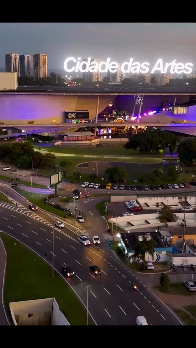 O futuro da criatividade ganha forma quando tecnologia, conteúdo e experiência se encontram.
No Rio2C 2026, estamos em estandes, área executiva e nos palcos SoundBeats, SoundBeats 3, MicConecta, Pitching Room e House of Brands entregando experiências visuais de altíssimo nível.
Um evento desse tamanho merece o impacto do nosso painel de LED P1, a melhor resolução que tem no Brasil!
#Rio2C #Tecnologia #Inovação #SoluçõesIntegradas #ExperiênciasInesquecíveis