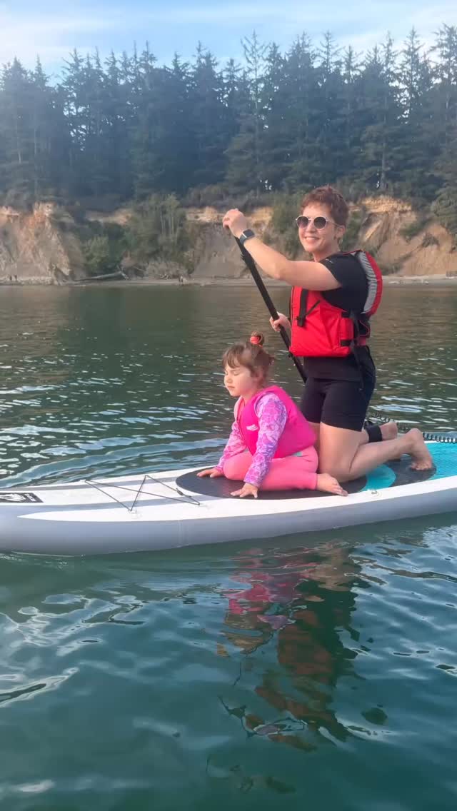 Paddleboarding, ocean views, and family time šš
The kind of moments that donāt need to be perfect to feel unforgettable.
#Paddleboarding #OceanLife #FamilyTime #JugglingLifeWithMS #momlife