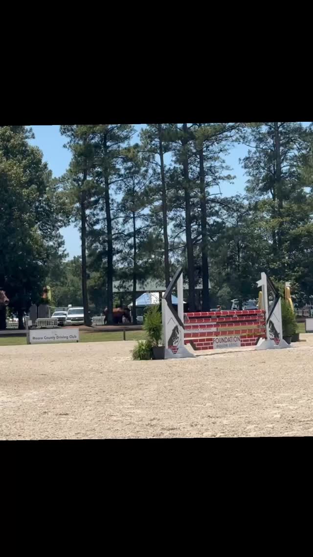 Ted jumping clear rounds today at @carolinahorsepark Looking forward to rest of weekend at War Horse! #millereventing #fernhillfreestyle🍀 🎥 @kristinhughes129
