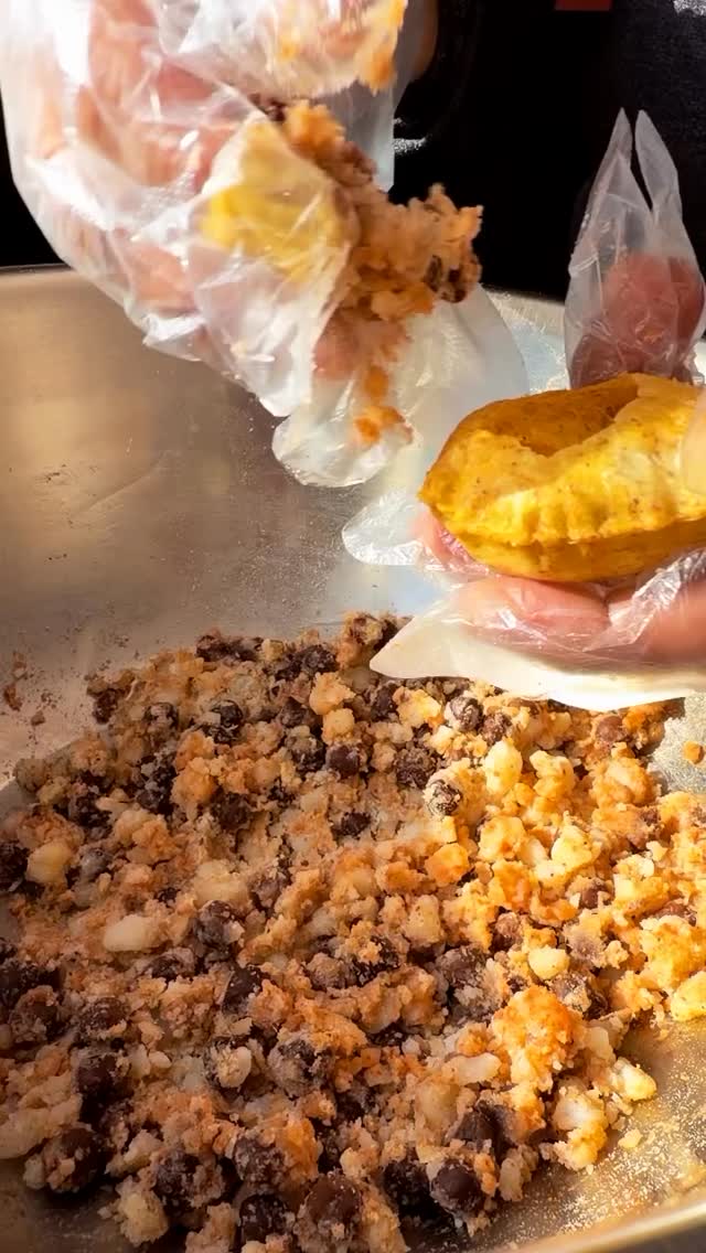 Best Street Chaats @eato.ca
1960 Lawrence avenue east @toronto
#toronto #chaat #chaatlovers #streetchaat #dillifoodies
