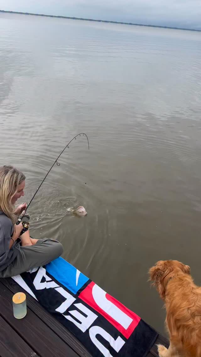I wonder what goes on in her head.
#dog #golden #wife #fishing #home