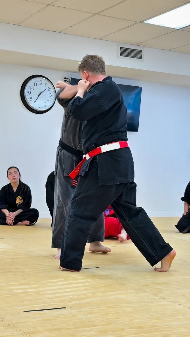Thank you very much to Sōke @cezarborkowski for his “Pop Up” class on Saturday!
As always, it was inspiring, sweaty and fun!
——
#northernkarate #martialarts #toronto #karate