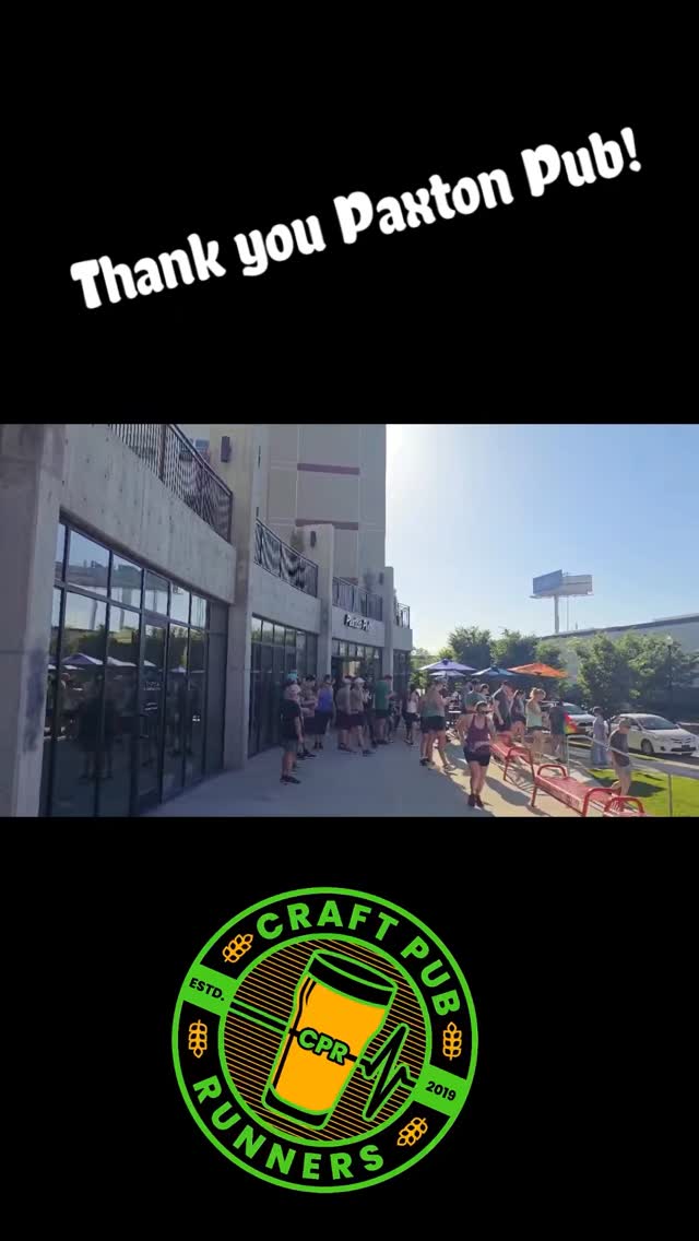 Love me some Paxton! Couldn't ask for a better night for running than that! As for what I can remember: 1) I locked down three votes for mayor 2) @willingtosucceed Macarena-ed the route 3) Michelle is evidently going to see us on Tuesday 4) Malort!
#cpr #craftpubrunners #pubrunning #runningclub #running
