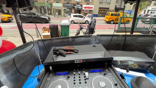 LINYDJs on the SOUND📲☎️😃🗽📞 2026!! SUMMER #CALL US IN ADVANCE OR LAST MINUTE! We’ve got the beats and the energy! LONGISLANDNYDJs.com - (631)-578-9112✅✅✅THANK YOU! LONGISLAND NEWYORK suffolkcounty nassaucounty kingscounty westchestercounty connecticut New Jersey #NYC #711 #GRANDOPENING #NYKNICKS