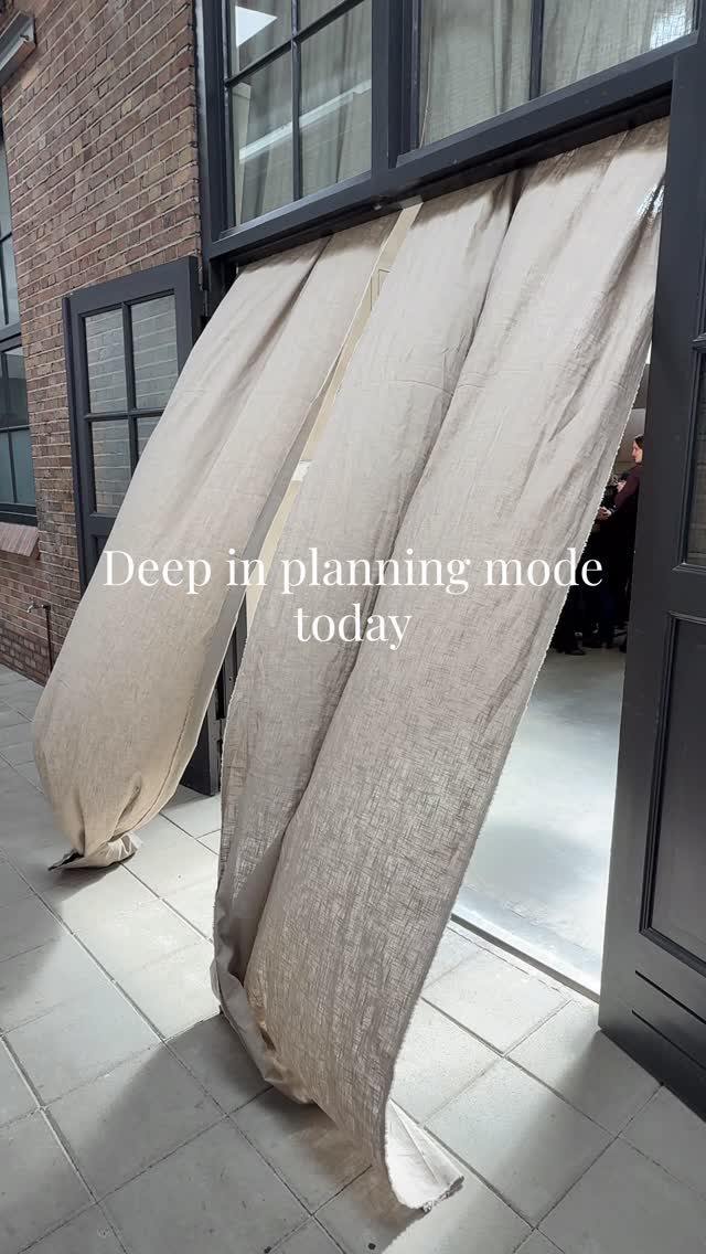 What you see is only the final result.
What you don’t see are the hours of planning, learning, refining, and care behind it.
Just another day in the process.🌿
#melinahaircare #ayurvedahaircare #hairlab #planning #branding