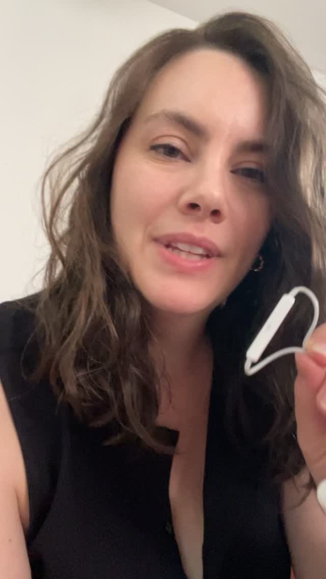 👋 There’s been enough graphics for the week. Time for an introduction!
I’m Kaylee. I’ve been designing websites for my fellow classical musicians since 2017 and here are things you should most definitely know about me.
I started a garden this year.
I listen to D&D campaigns while I work.
I’m a mom of two.
I’m a mezzo-soprano.
I love to cook.
I’m a beginner woodworker.
Drop a 👋 below and tell me something about yourself!
.
.
.
#operasingerwebsites #wixwebsites #singerwebsites #wixdesigner #womenownedsmallbusiness