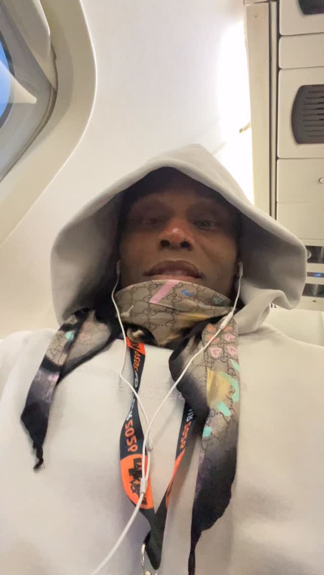4am in @sweden - From the Jet 🛩️ to the Gym 💪🏽
@blackeyedpeas #summertour #2026 #Donamatrix #MindRightBodyReady #sweden