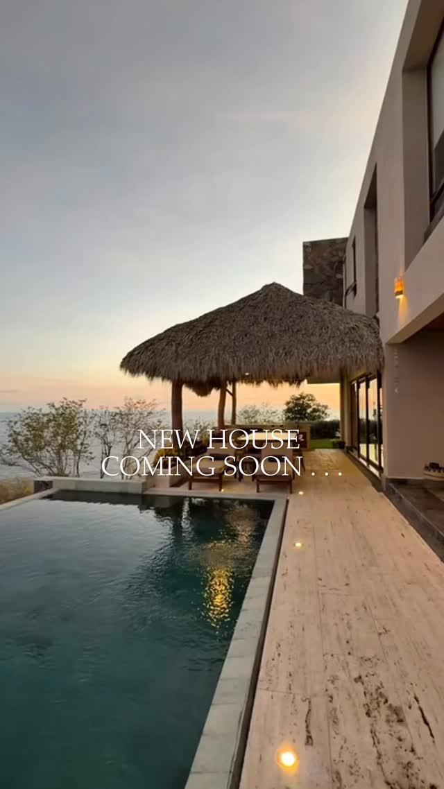 Pronto les enseñaremos nuestra casa más reciente que les va a ENCANTAR! Ubicada en uno de los más exclusivos condominios de todo Ixtapa Zihuatanejo, esta casa sin duda se volverá una de las favoritas entre nuestros huéspedes
Mándanos mensaje para tener acceso anticipado a las fechas disponibles antes de que la publiquemos oficialmente. 🌊
#herohost #ixtapazihuatanejo #luxuryvacation #visitiz #luxuryhomes
