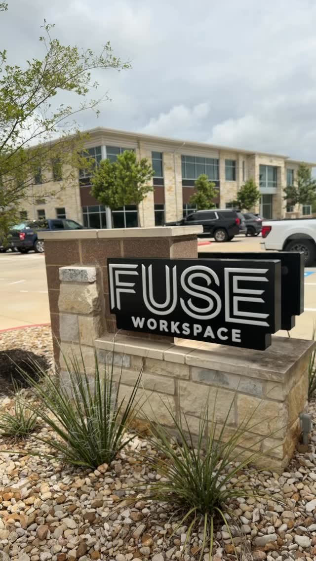⚡ Blink and you’ll miss it! Come take a speed tour of FUSE Workspace Four Points.
From private offices and coworking spaces to meeting rooms and community events, we’ve got everything you need to work, connect, and grow. Ready to elevate your workday? Come see why professionals and businesses choose FUSE Workspace Four Points. 🏢✨
📍 Austin, TX
🔗 Book a tour today!