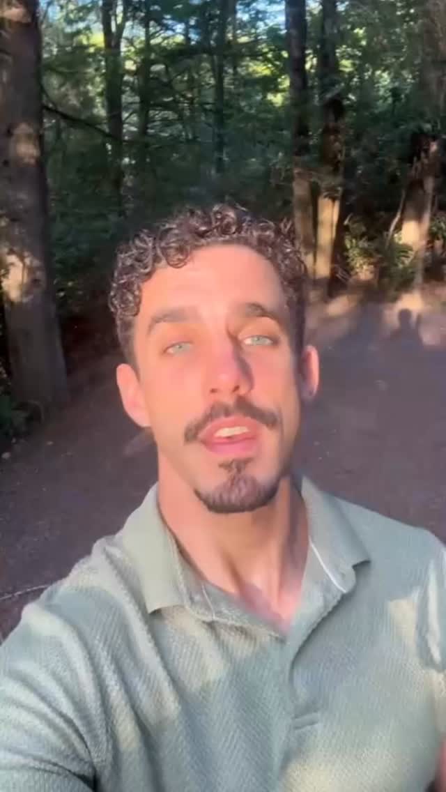 For over 5 years, Jesse has trusted Release SCE to help him navigate the demands of a busy life. As a singer/songwriter, hospitality professional and long-time Release SCE distributor, Jesse understands the importance of staying calm, focused and mentally balanced in a fast-paced world.⚡️
In this video, he shares how Release SCE has helped him manage stress and anxiety, improve his sleep, regain focus and reconnect with the things he loves most - from writing music to reading books again.🙏
He also shares the remarkable changes he’s witnessed in many of the people he’s introduced to Release SCE over the years. These are real stories, of real people, experience REAL results!🧠
Jesse and thousands of South Africans choose Release SCE as part of their daily wellness routine.
Shop online, available on Takealot.com, selected pharmacies or speak to your nearest Release SCE distributor/agent.
#releasesce #mentalhealth #brainhealth #anxietyrelief #stressmanagement