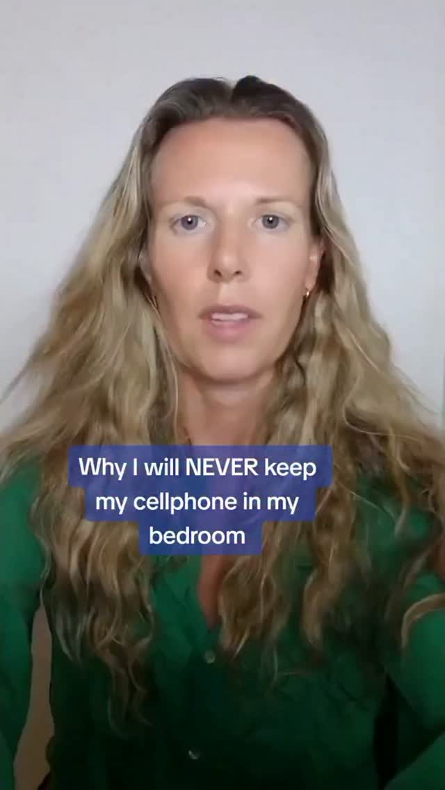 Originally posted over 2 years ago, still one of the most talked about topics: Although over 60% of Americans sleep with the cellphone in the bedroom (some even sleep with the phone in the bed!) I keep my cellphone out of my bedroom (or in a Faraday cage). If I did need to have my phone in my room with me (in a hotel room for example) I would make sure it was on airplane mode, placed as far away from my head as possible and not plugged into the wall charging. #emfs #emf #emfprotection #radiation #emfsensitivity