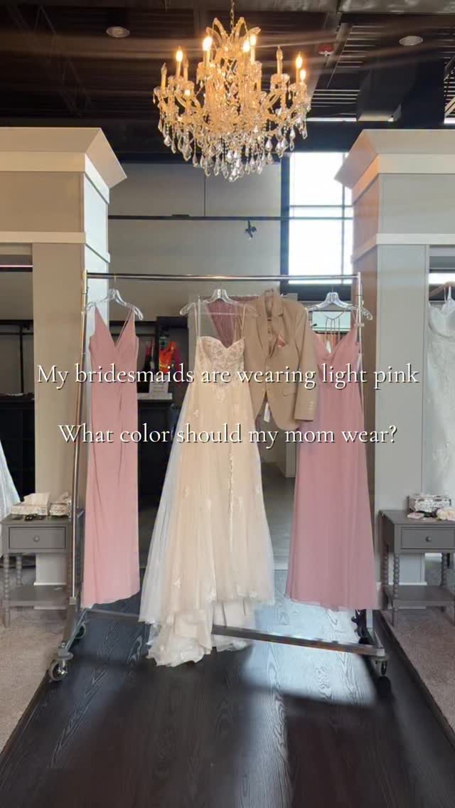Calling all Mother’s of the Bride ☎️
If the bridesmaids are in light pink… here’s some amazing color options for your mom we have right here in our store!
Let us know your favorite 👇🏻
#motherofthebride #MOB #bridetobe #motherdress #weddingcolor