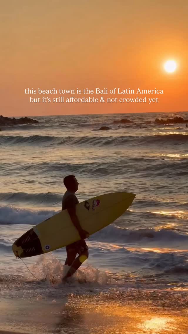 this might be Mexico’s best kept secret and no it’s not Tulum… and probably not for long.
Puerto Escondido is one of the most magical parts of Mexico. with golden sunsets, world-class surf, beach clubs, mezcal, fresh seafood, wellness spots, and that laid-back barefoot energy that makes you want to stay forever.
It has the beauty and lifestyle people chase in Bali, but with Oaxaca’s food, culture, and warmth and somehow it still feels affordable and not completely overrun.
add this to your Mexico list before everyone else does ❤️📍
#puertoescondido #oaxaca #mexicotravel #visitmexico #latinamerica beachtown surftravel travelmexico oaxacamexico hiddengems