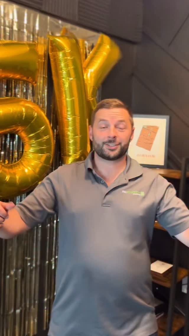 We hit 15,000 followers and my heart is so full. I’ve been wanting to do a proper intro for a while now, and this feels like the perfect moment. Get ready to know me a little better. So grateful for every single one of you. 🤍
#alexpal #palcapitalgroup #celebratingsmallwins❤️
