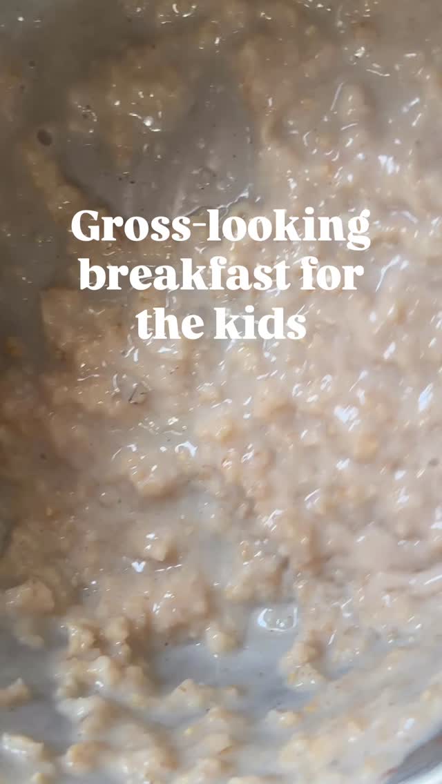 Oatmeal is actually so good it should be illegal.
Quick & simple breakfast to get the day started before I start my weekend work.
P.S. the kids loved it.