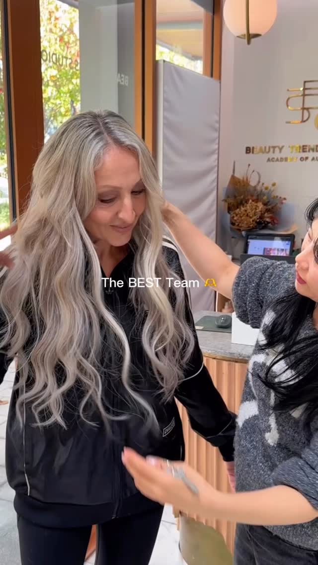 A true professional doesnβt just work for successβthey love what they do.
To those shining brightly in their own lane,
keep doing what you love and love what you do.
Passion creates excellence.
You are the true professionals. β¨
#beautytrendsstudio #thebestteameverβ€οΈ